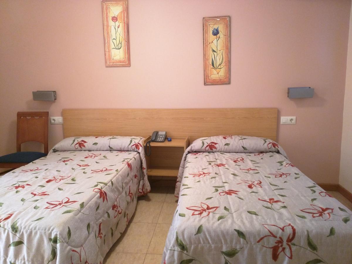 Hostal San Paio Lavacolla Exterior photo