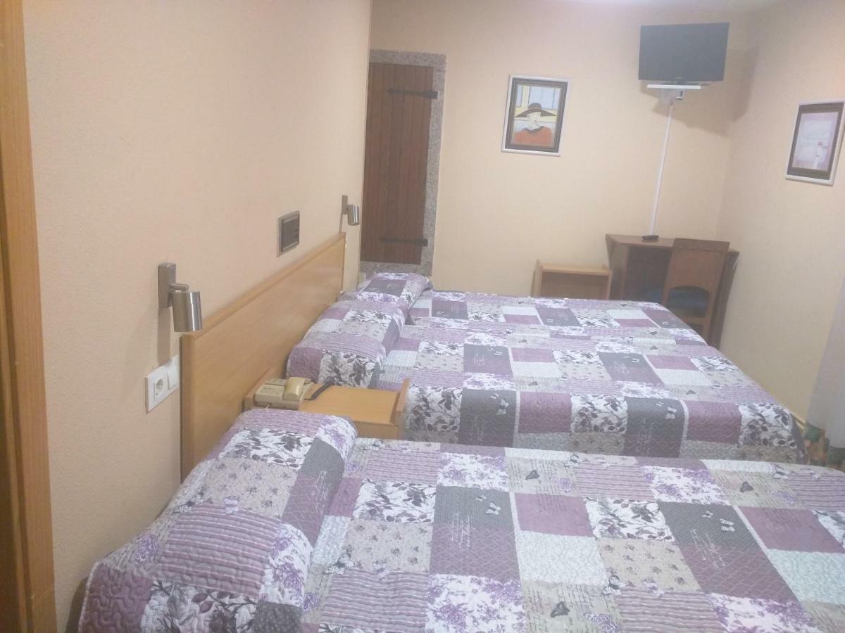 Hostal San Paio Lavacolla Exterior photo